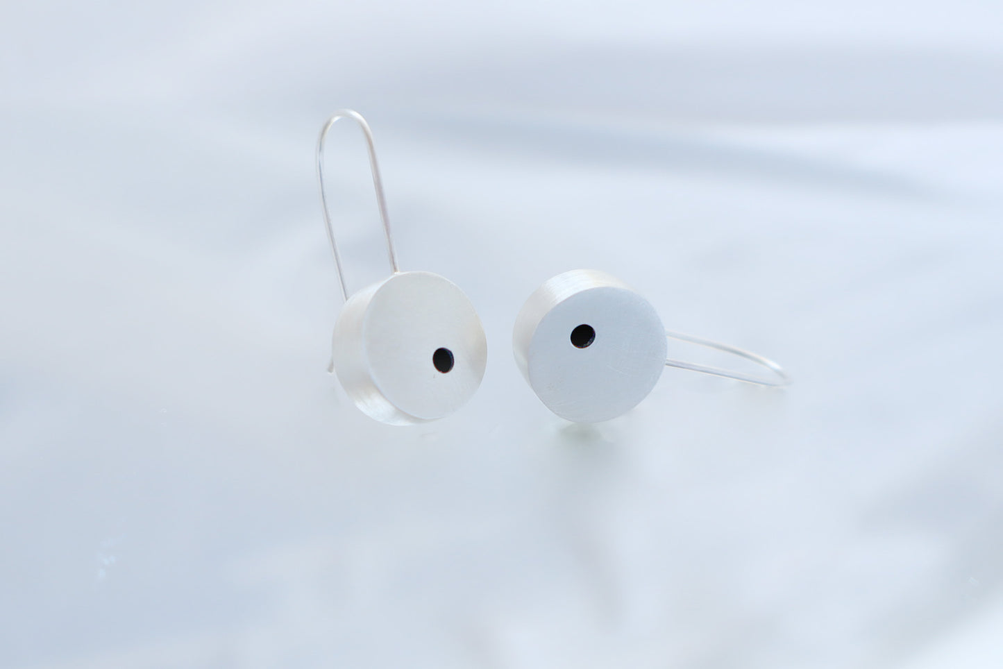 Nova Hollow earrings