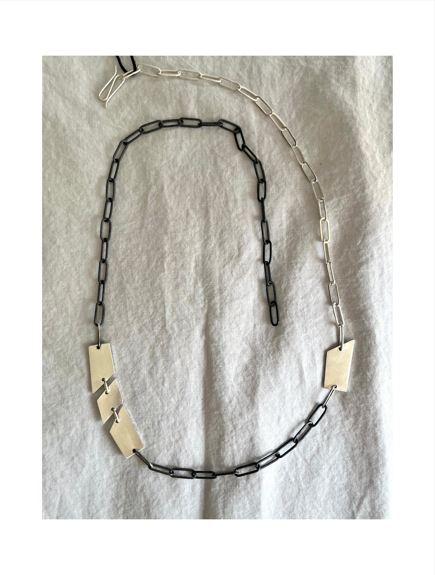 Ona chain