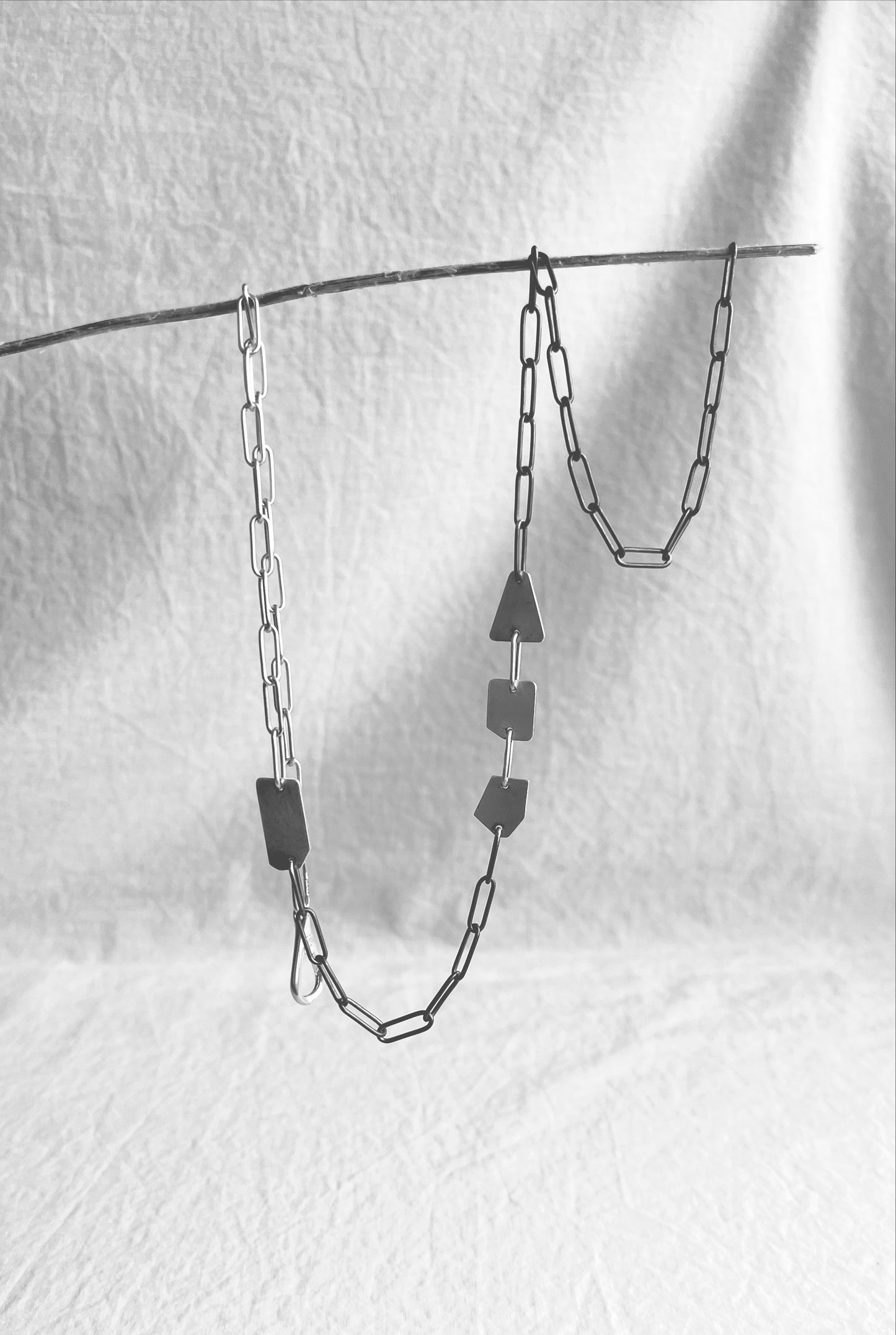 Ona chain